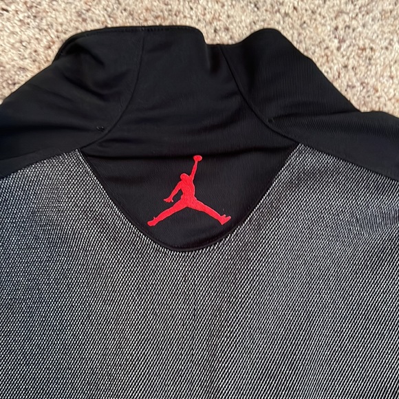 Air Jordan Nike dri fit zip up jacket. Size M - Picture 8 of 10